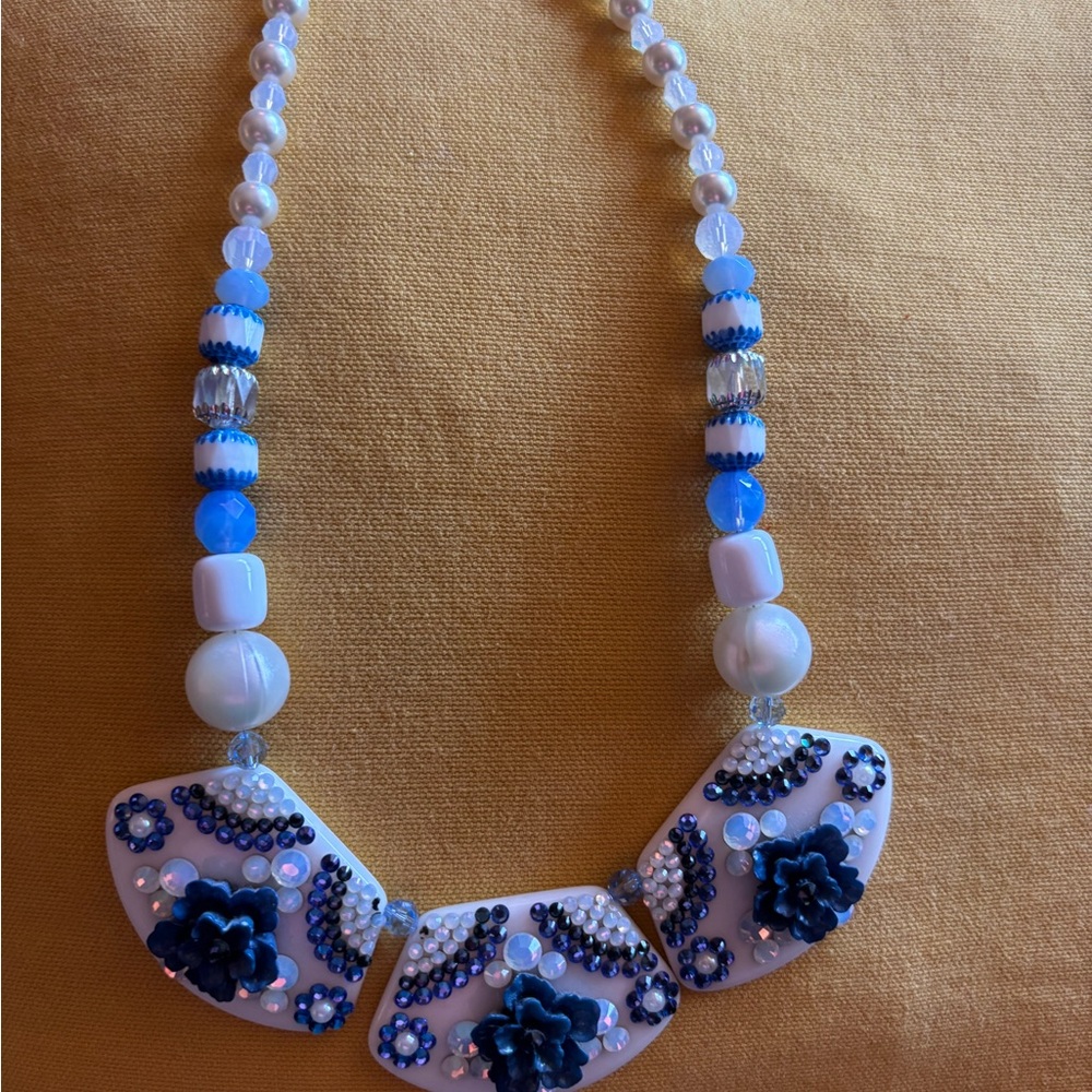 Tarina Tarantino Blue and White Necklace
